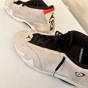 "Gently Used Air Jordan XIV – Desert Sand Size 13 – Championship History in Ever